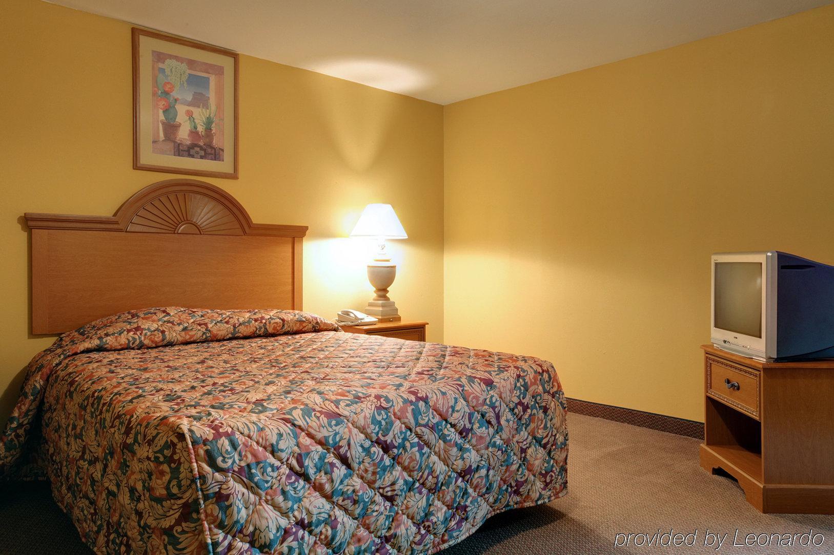 Americas Best Value Inn-Nacogdoches Room photo